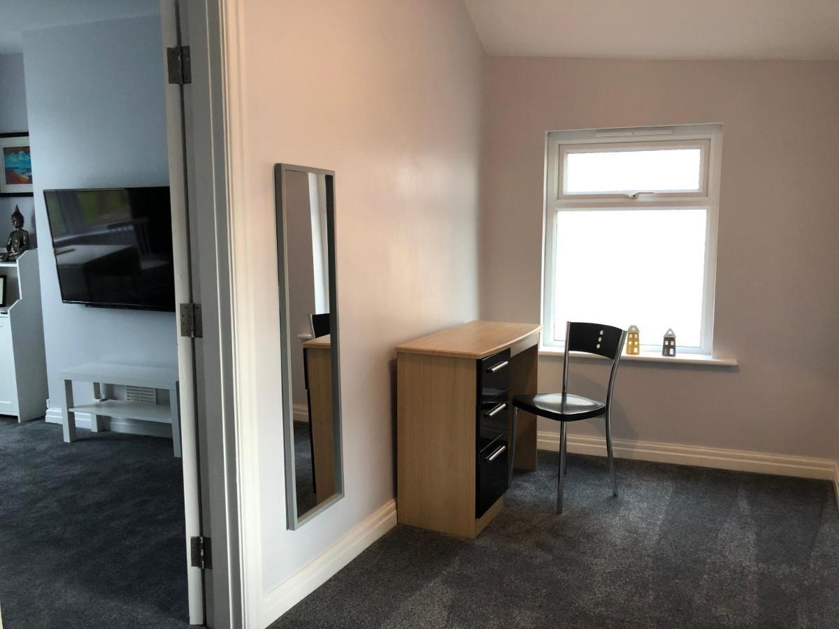 Bare Village Holiday Apartment Morecambe Esterno foto
